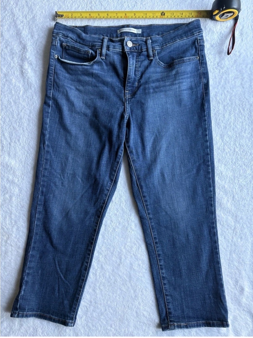 Levi's Dark Blue Cropped Ankle Jeans